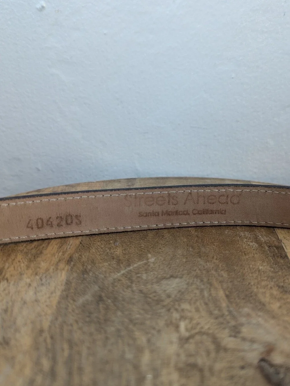 Streets Ahead Black Croc-Embossed Leather Belt with Silver Buckle (SIZE SMALL)